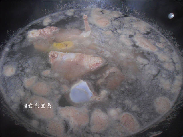 用這幾樣食材煲湯,非常接地氣，婦女喝止帶祛濕，男人喝強腎利尿