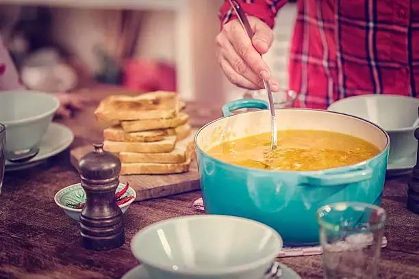 飯前喝湯還是飯後喝湯？這五大喝湯誤區，你中了幾個？