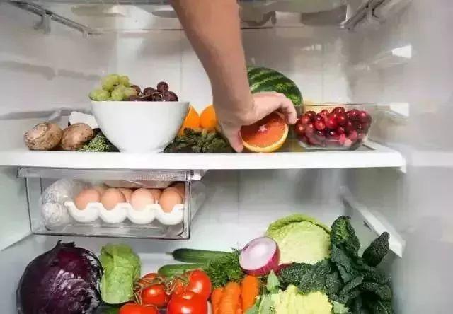 冰箱裡的肉凍多久就不能吃了？ 一張表總結得清清楚楚！