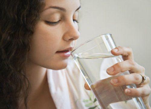 晨起喝水，對身體到底有多大變化？至少有這幾個，大多數人沒發現