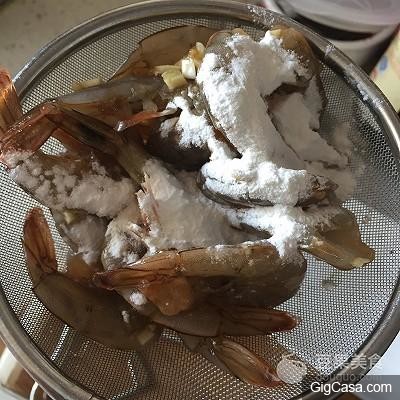 蒜蓉椒鹽蝦的做法