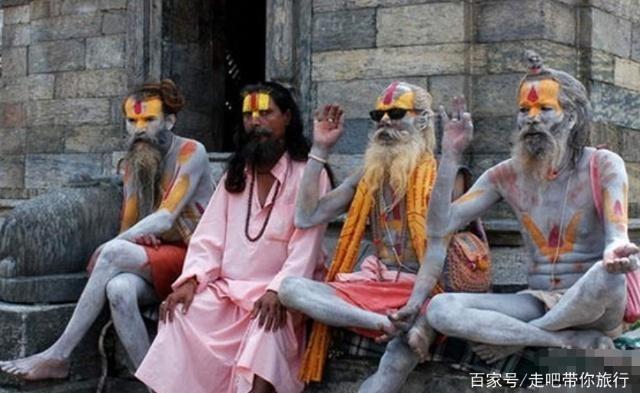在印度看到「苦行僧」，請收起你的好奇心，不要停留更不要拍照！