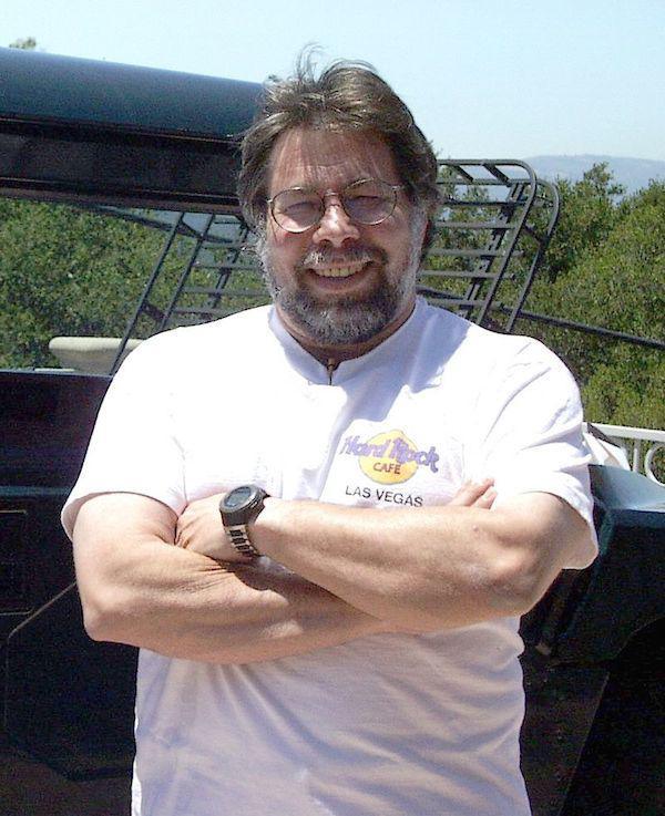 Steve Wozniak In his book iWoz, Wozniak says:  “I'm going to give you some advice that might be hard to take. That advice is: Work alone. Not on a committee. Not on a team.”