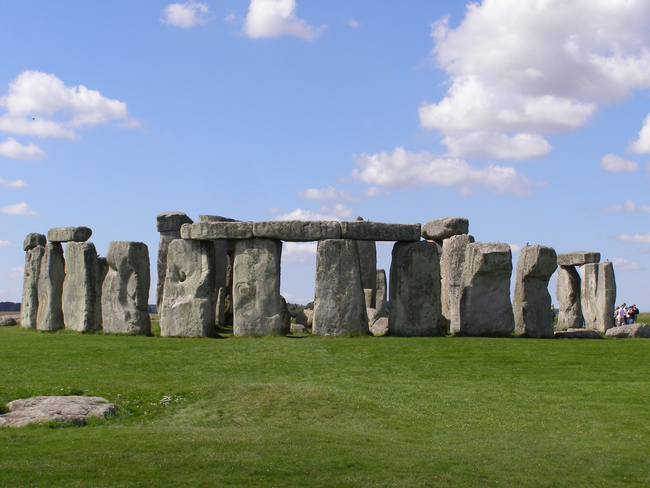 7. 巨石陣(Stonehenge)