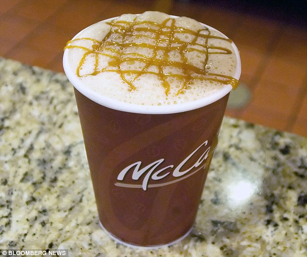 一個曾在麥當勞工作的員工表示，McCafe的咖啡機很噁心，員工也沒有被拖善地教導要怎麼清理。<BR><BR>