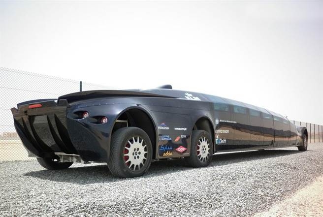 世界上最快的公車長這樣？！杜拜「超級巴士」最高時速可達250公裏，造價約1120萬美元！-0