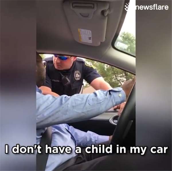 男子半路遭警察盤問：「車上有孩子怎麼沒裝安全座椅？」他疑惑：「我沒孩子啊…」