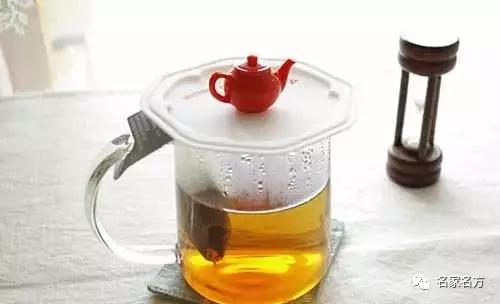 茶葉最新泡法！抗癌、降三高、降尿酸效力漲十倍，一點都不澀！