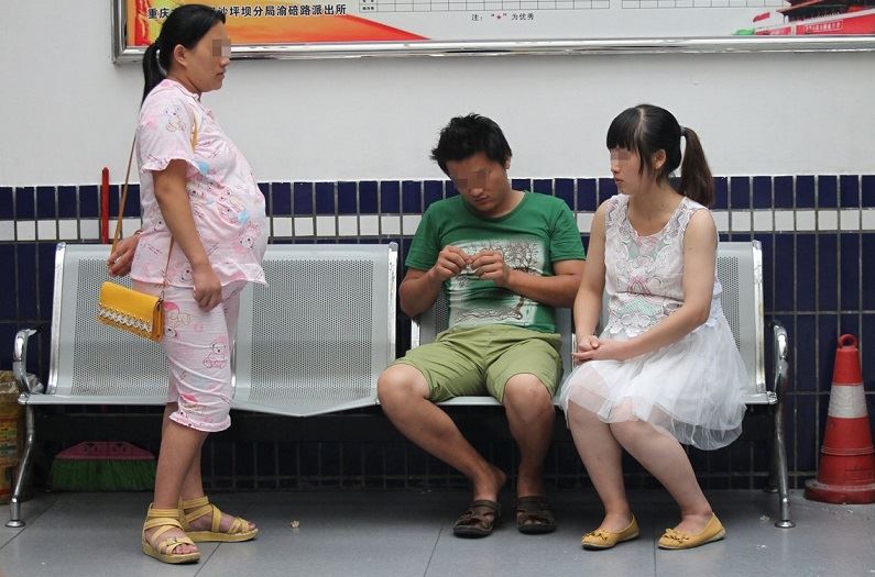 怀孕小三竟欺压大老婆顺利上位!