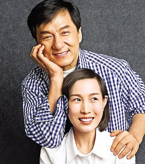 林凤娇当年生下房祖名,在爸爸那栏填了3个字!网友看了都佩服!