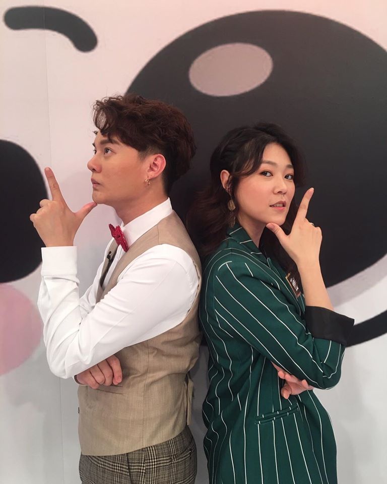 曹雅雯生日谢母「赌上性命」换她未来:家乡开演唱会 节目脱口喊许富凯