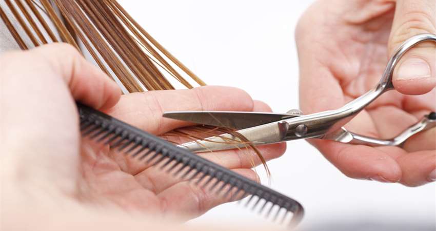 常修剪头发,真的可以让头发长的比较快?