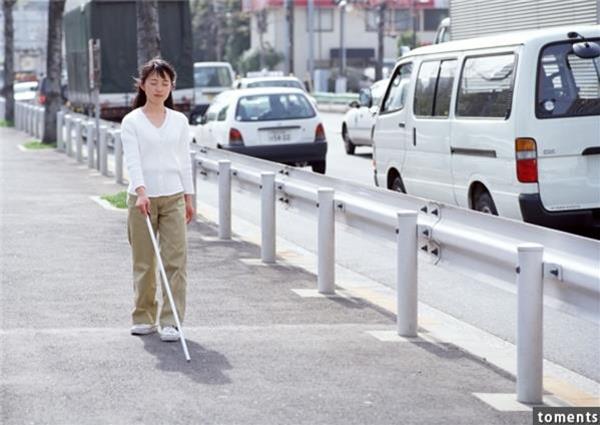 他轻柔抚摸著她,才发现原来当年的真相竟是.让他当场崩溃!