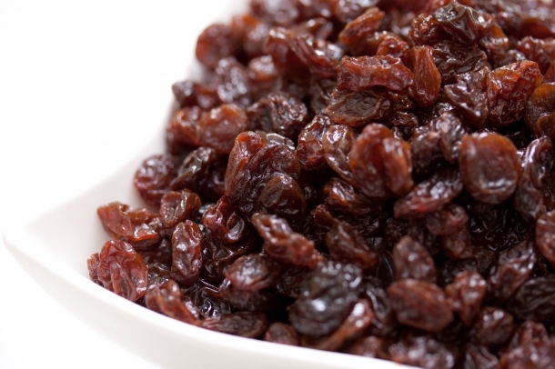 一直把葡萄乾当零食吃,现在才知道,原来我的病都是因为它才改善的!