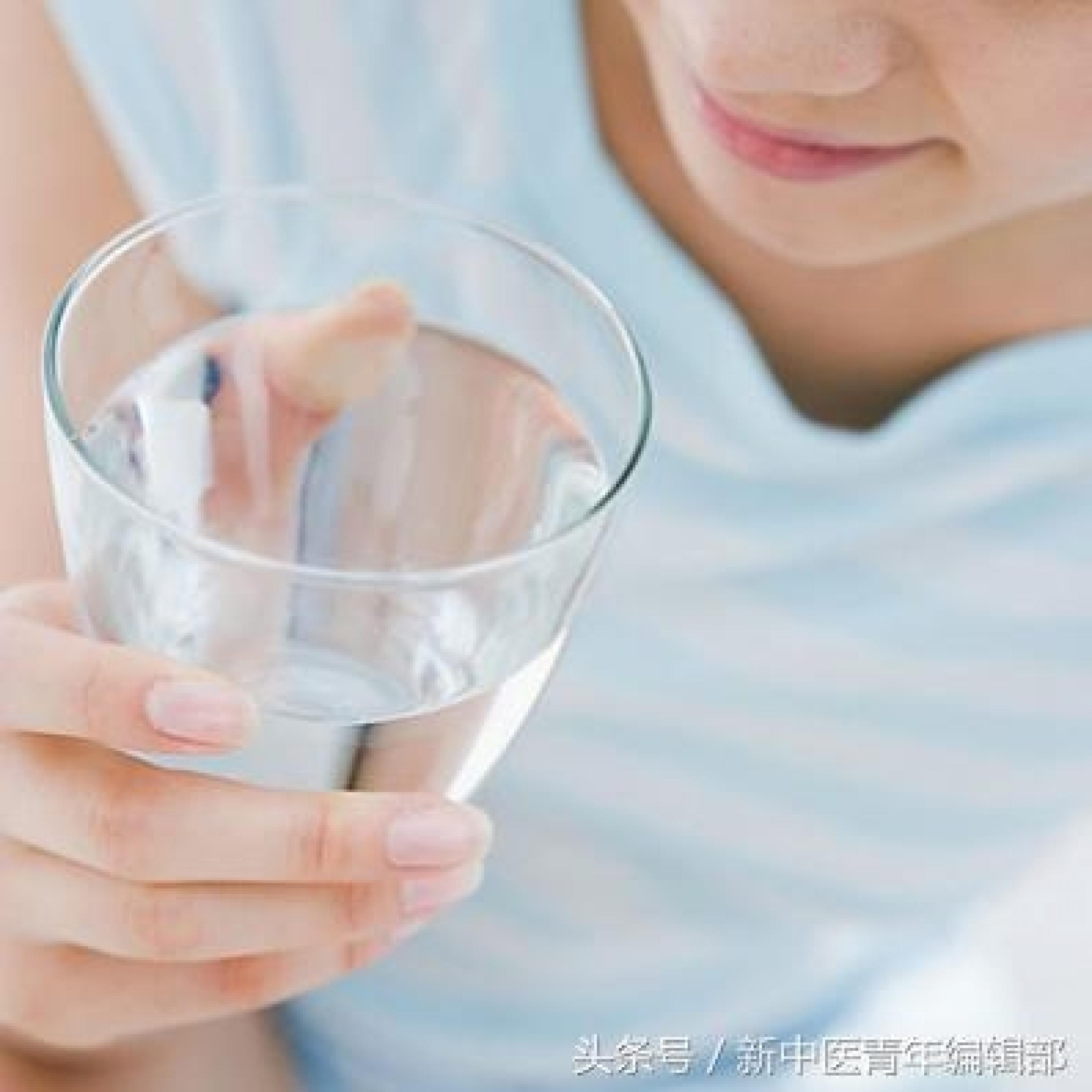 早上喝凉开水与温开水的惊人差距!你一定别喝错!