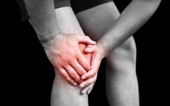 膝蓋痛讓你困擾嗎？只要準備這5樣東西，就可以讓膝蓋舒舒服服的，而且家裡常有哦