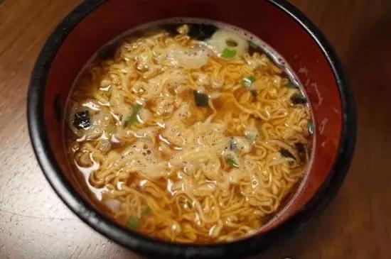日本網友發明了5種奇特的泡面新吃法？