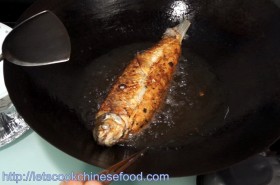 【魚肉食譜】冬瓜干炆煎釀鯪魚
