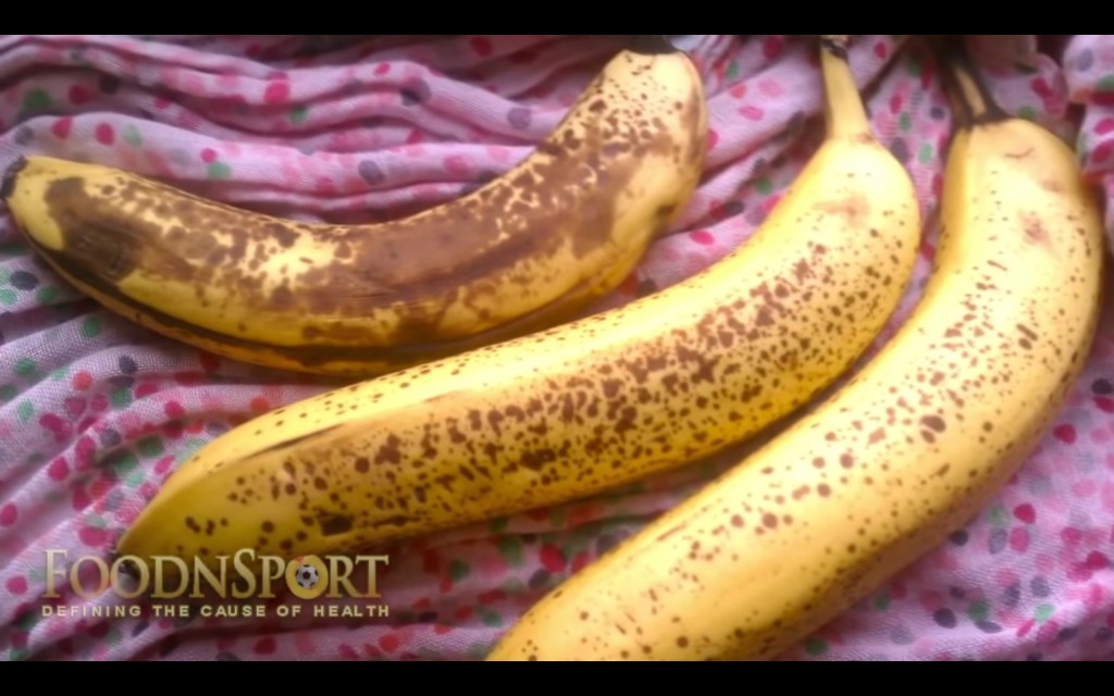 如果你每天都吃有黑點的香蕉的話，這就是會發生的10件事情。