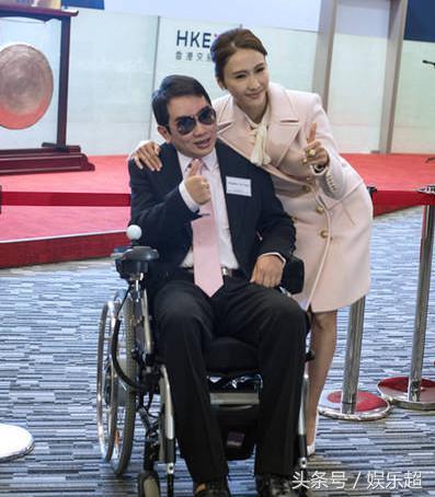 她曾是香港「第一美女」，為報恩嫁「殘疾人」，如今她過著這樣的生活！！