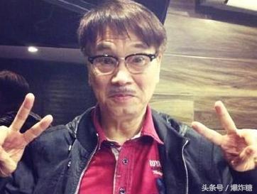 64歲吳孟達近照，曾是香港最貴配角，因病暴瘦，而外籍美妻竟然這樣對他....