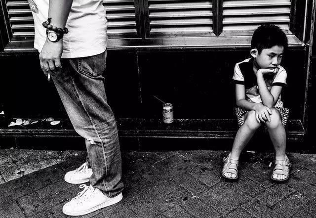 香港菲傭隨手拍下這張照片，擊敗全世界60000+攝影師，還登上『紐約時報』!
