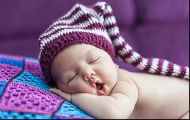 寶寶聰不聰明？ 看看睡姿就知道了！ 這5種睡姿讓寶寶越睡越笨！