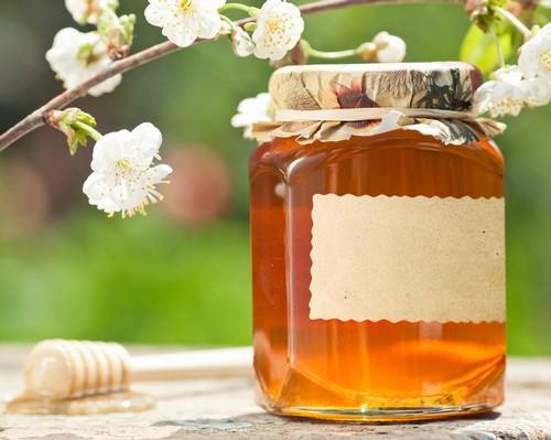 喝蜂蜜到底會不會影響血糖？