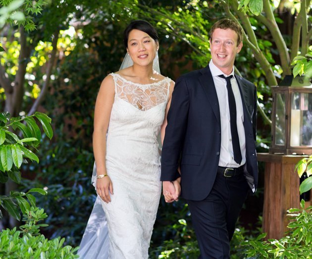 「臉書創辦人婚紗照」的圖片搜尋結果
