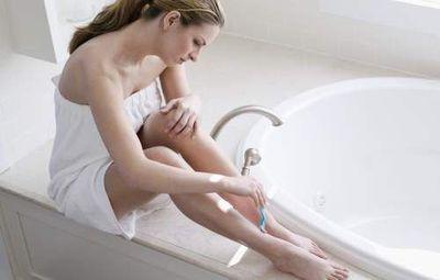 女人洗澡不能做這個動作，不然月經馬上停掉 不能犯的錯誤