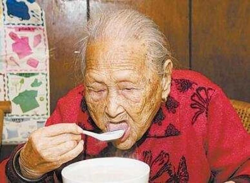 108歲老人公開養生祕密，原來是每天吃一碗它，三高症、心腦血管疾病都能統統遠離你！ 　