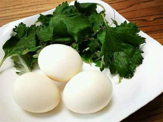 雞蛋和它一起煮，可驅除體內寒毒、溫經止血，防治宮寒