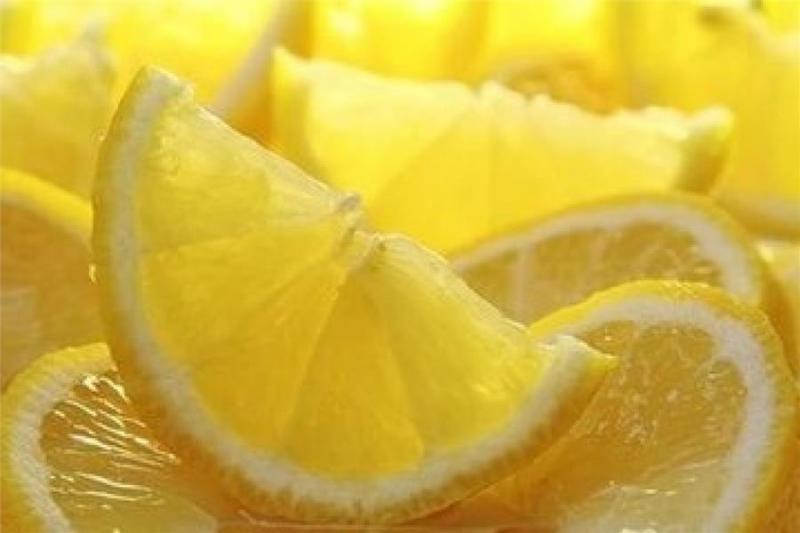 檸檬到底是用冷水泡還是用熱水泡？幾乎99%的人都錯了，難怪沒效果