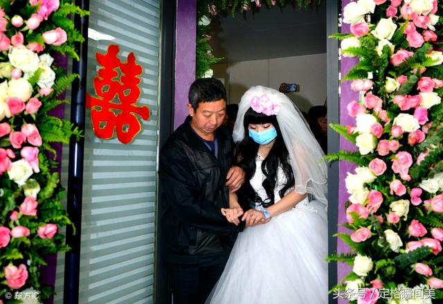河南女孩患癌晚期 山東小伙不離不棄娶她為妻 11月後妻子去世