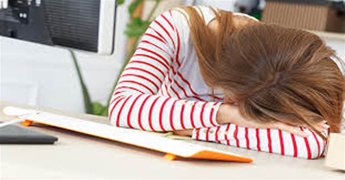 每天睡「6小時」和「8小時」的驚人差別！英研究：睡眠少於這個時間，猝死率飆1.8倍