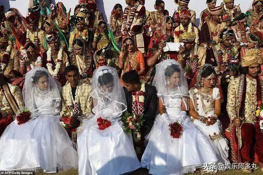 印度钻石大亨一次嫁掉261个「女儿」 还送每人20万黄金嫁妆!