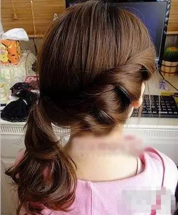 長頭髮都這樣紮,走到哪都有回頭率!