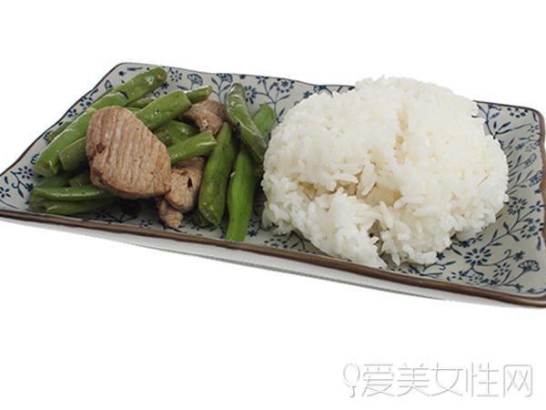 這是「減肚子」最有效的方法 ！甩掉水桶腰大肚腩的秘訣…