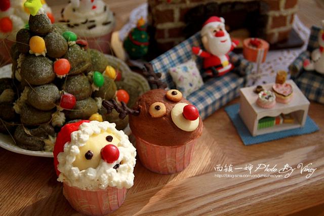 馴鹿蛋糕+泡芙聖誕樹---卡通味十足的聖誕節小甜點