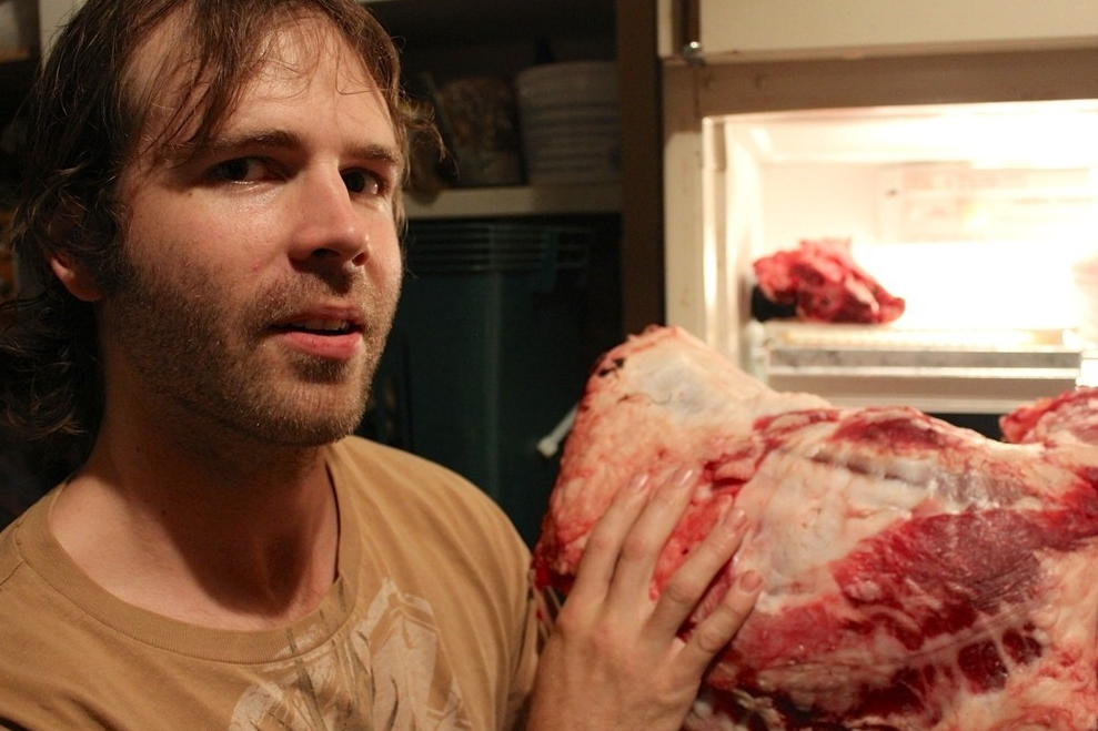 UNILADs This Man Has Eaten Nothing But Raw Meat For Past Seven Years image