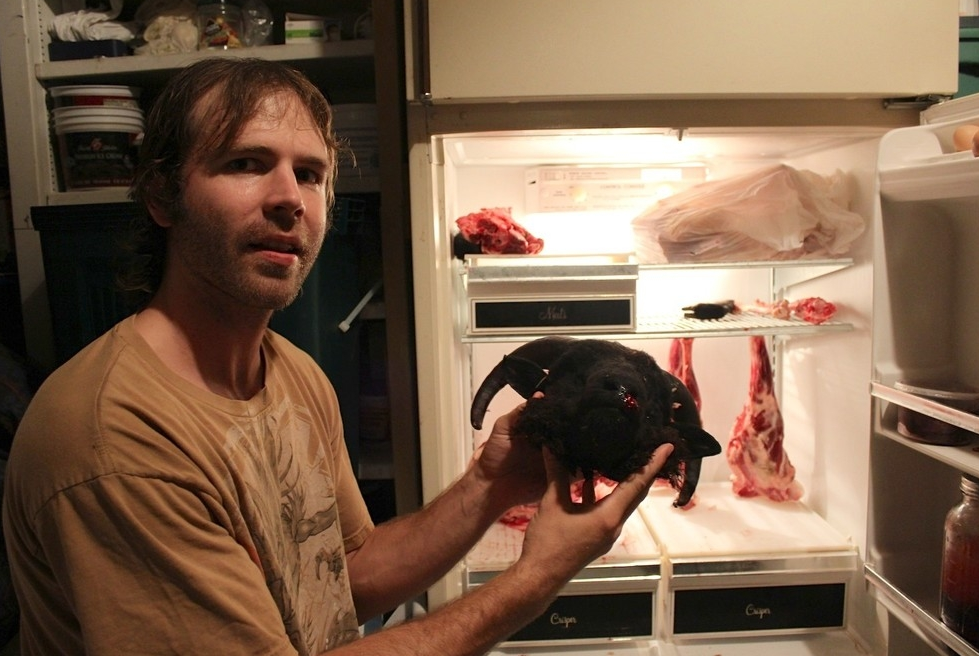 UNILADs This Man Has Eaten Nothing But Raw Meat For Past Seven Years image