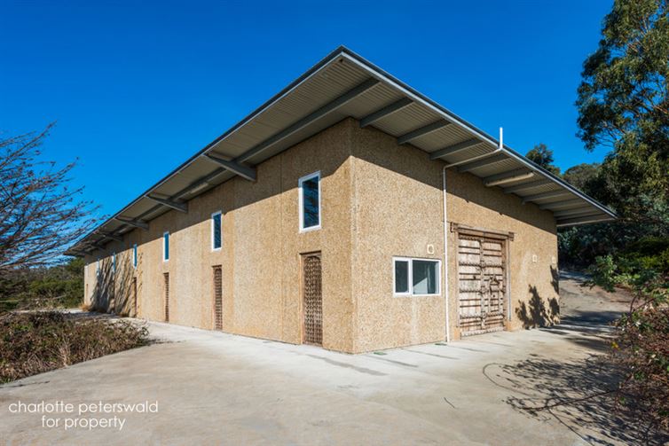 05e03d7e-59ce-4a42-85b2-798093337821