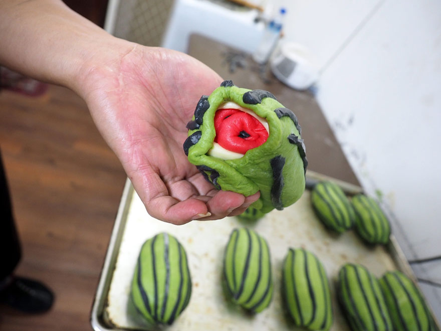 square-watermelon-bread-jimmys-bakery-taiwan-5