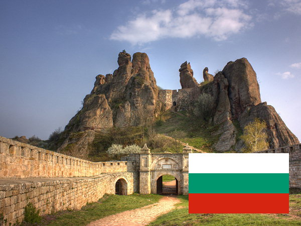 Bulgaria - 41.2 average hours per week