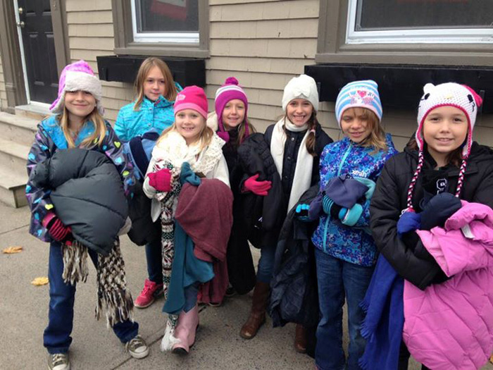 children-donate-warm-clothes-homeless-winter-canada-tara-smith-atkins-9