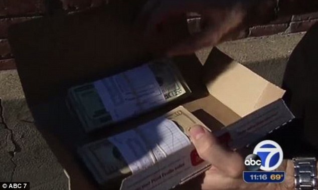 The delivery driver made an error and gave Vegas a box of cash that was bound for the bank instead of wings 