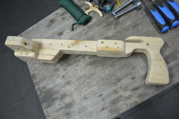 this-mans-homemade-slingshot-gun-is-no-toy-photos-13