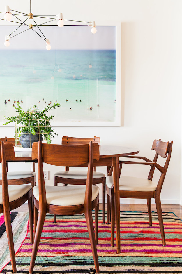 Instead, look for lightly stained and natural wood tones: teak, oak, walnut, rosewood, or natural cherry.