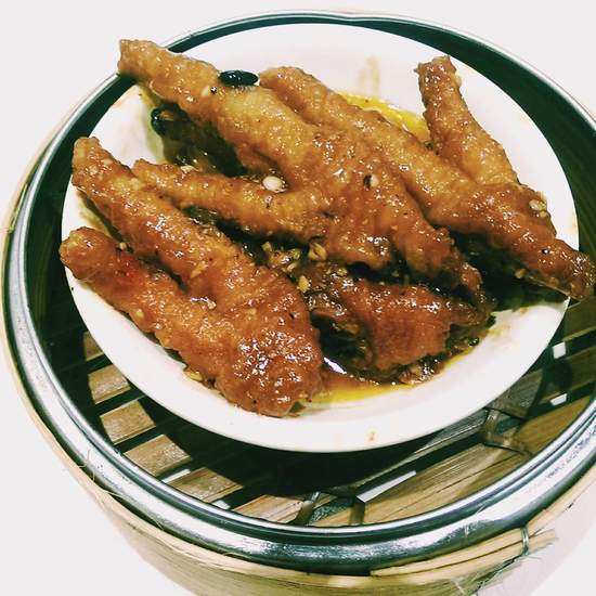 《只有台灣人敢吃的八種夜市美食》