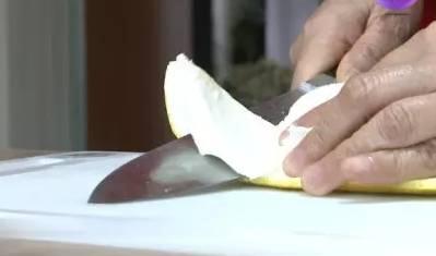 So easy！洗潔精不用買了，自己在家就能做！